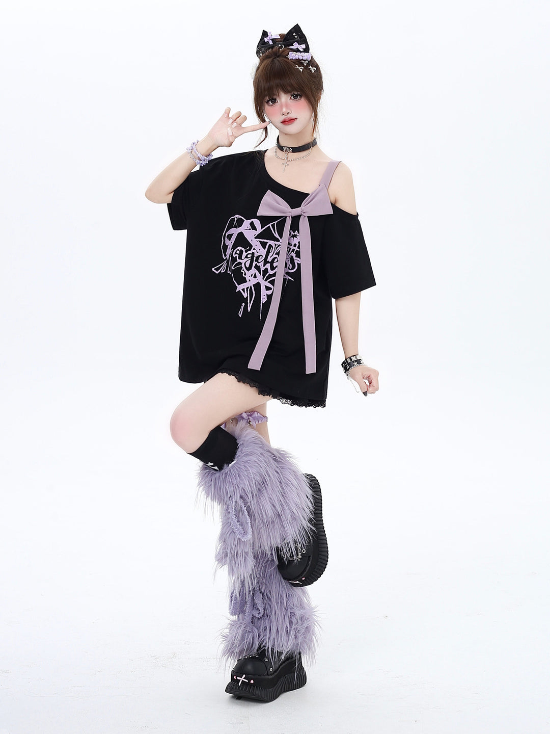 Bow Off-Shoulder Graphic T-Shirt