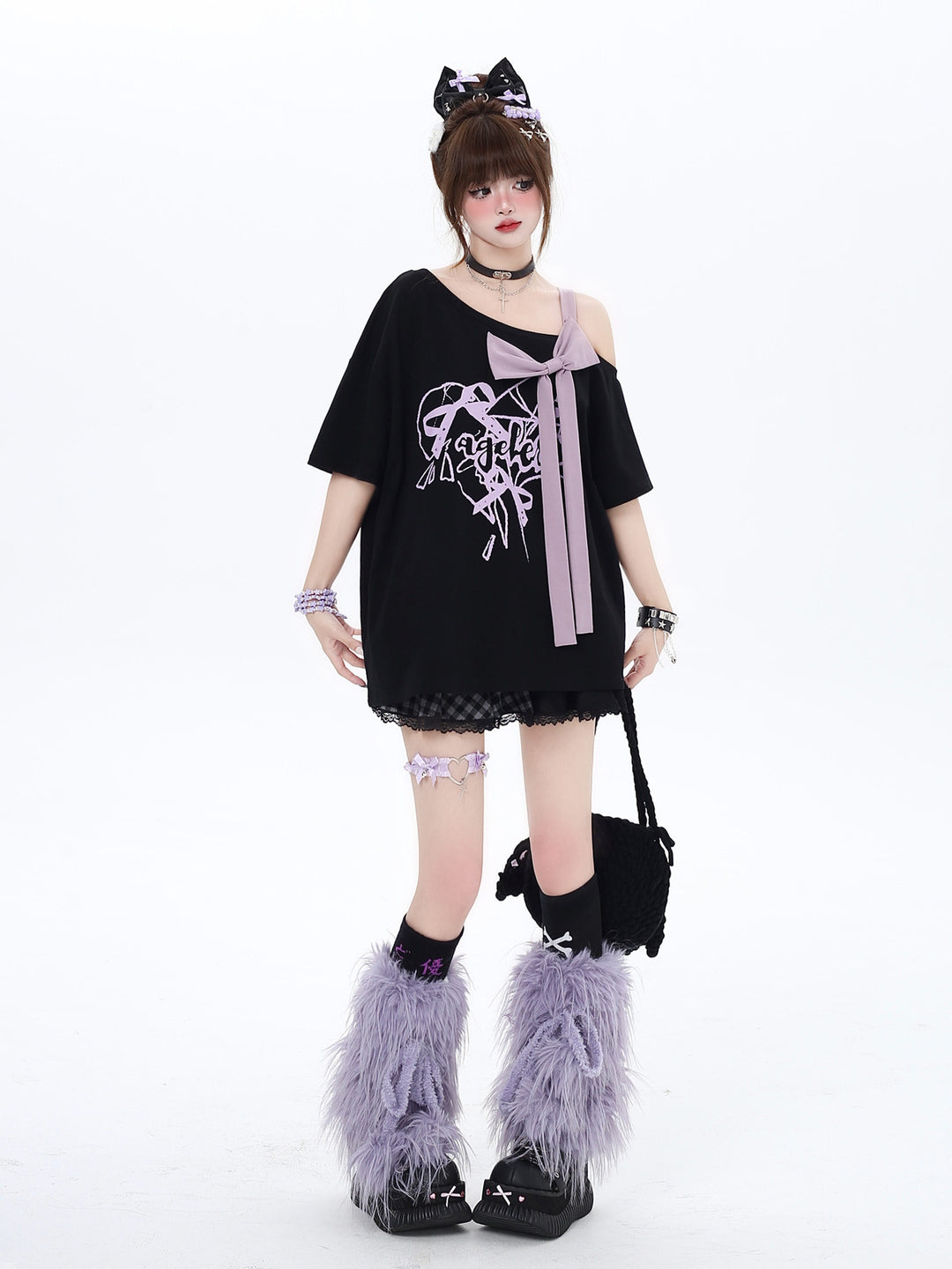 Bow Off-Shoulder Graphic T-Shirt