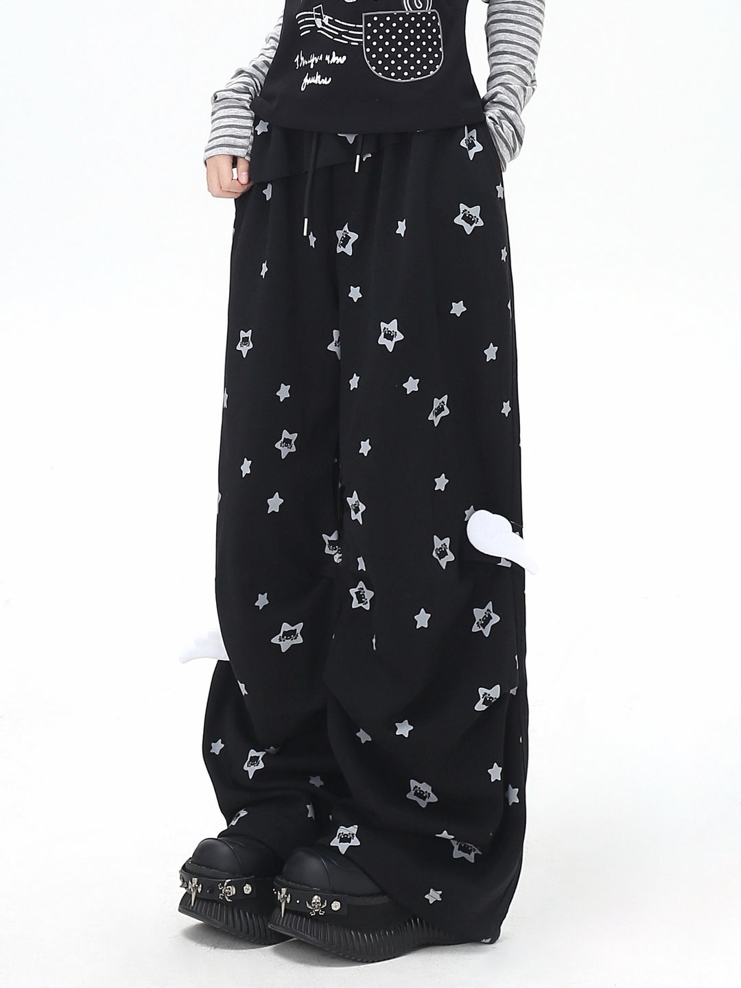 Star Print Ruffle Wide Leg Pants