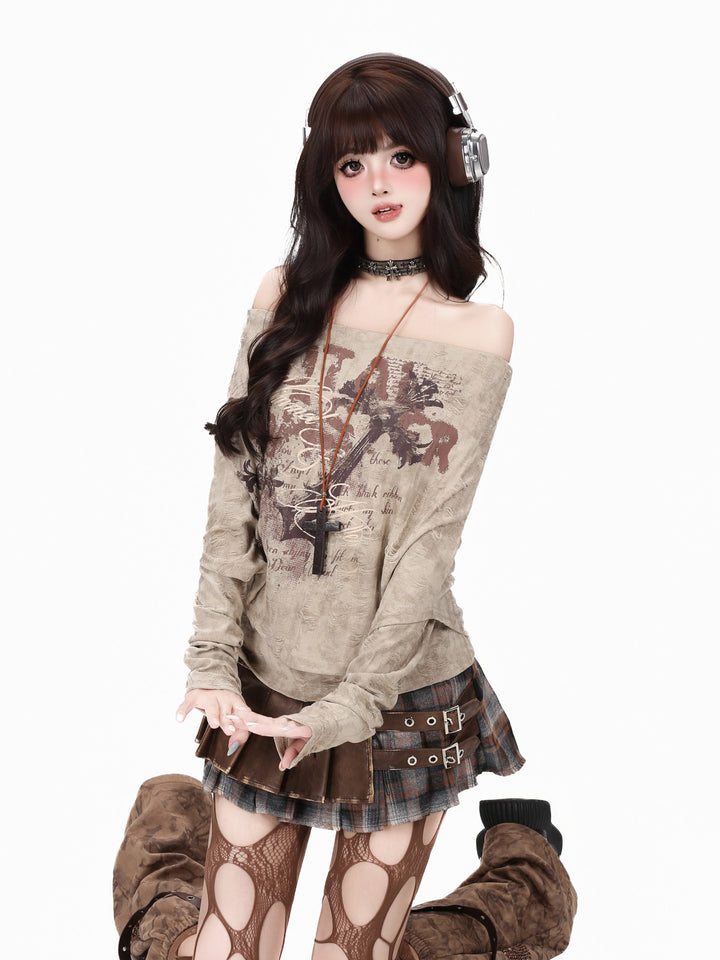 Grunge Off-Shoulder Graphic Top