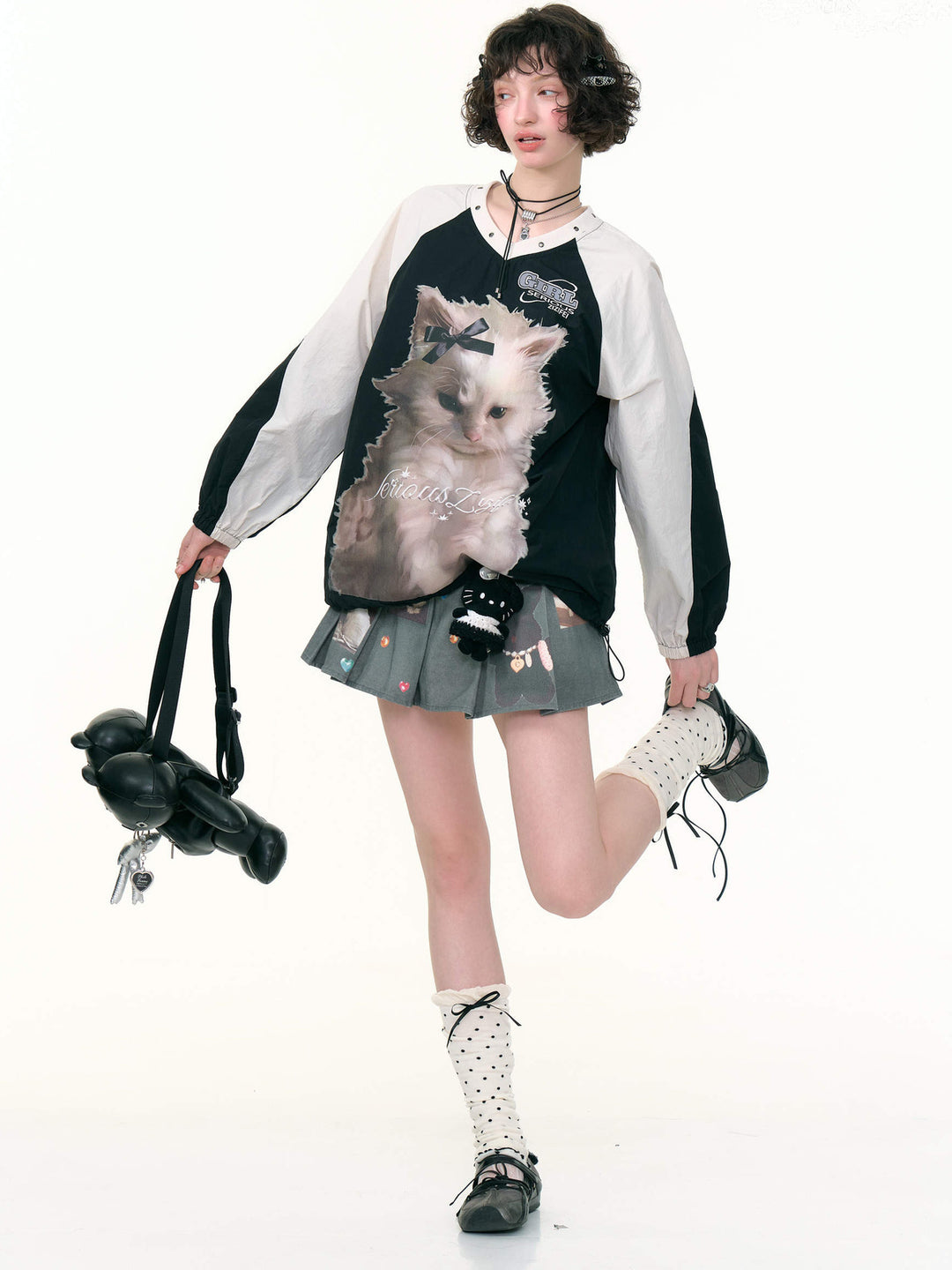 Blokette Cat Graphic V-Neck Sweatshirt