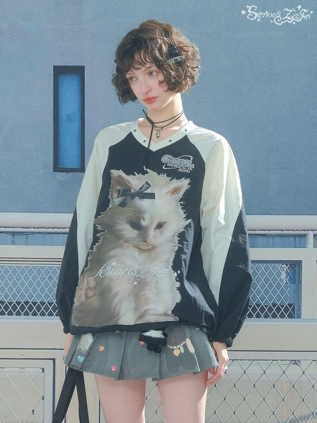Blokette Cat Graphic V-Neck Sweatshirt