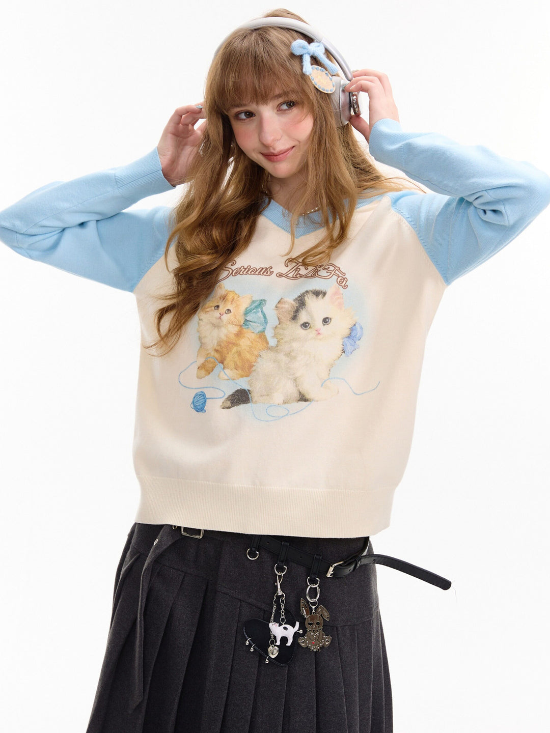 Kitten Graphic Raglan V-Neck Sweater