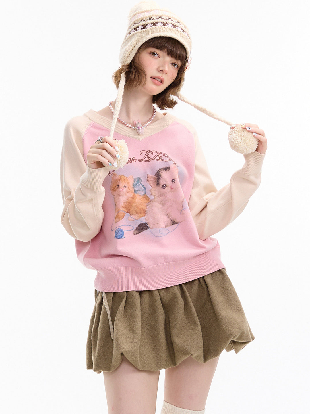 Kitten Graphic Raglan V-Neck Sweater