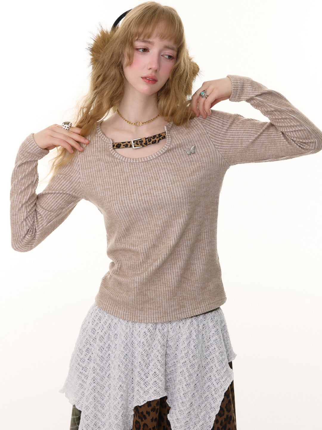Leopard Buckle Ribbed Knit Top