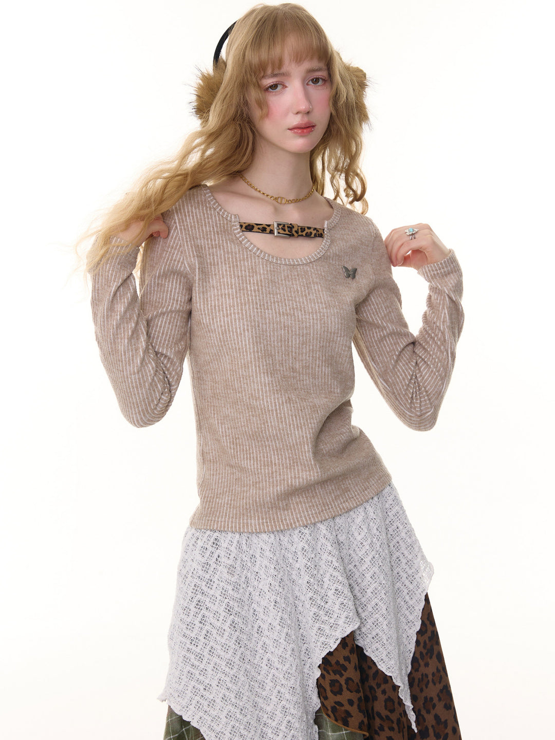 Leopard Buckle Ribbed Knit Top