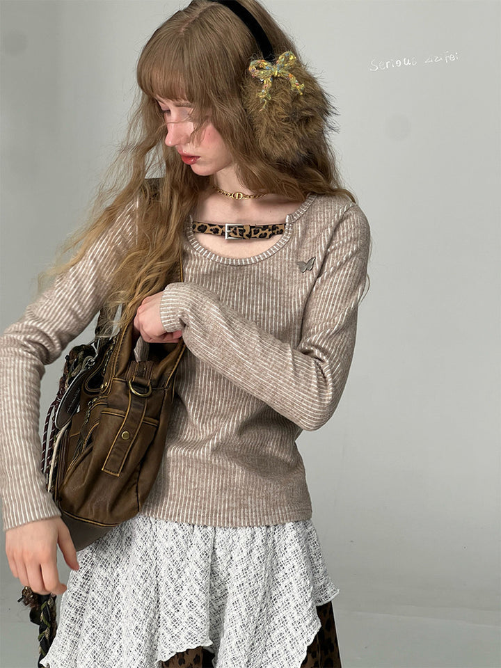 Leopard Buckle Ribbed Knit Top