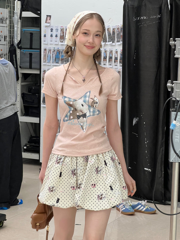 Kawaii Bunny Graphic V-Neck T-Shirt