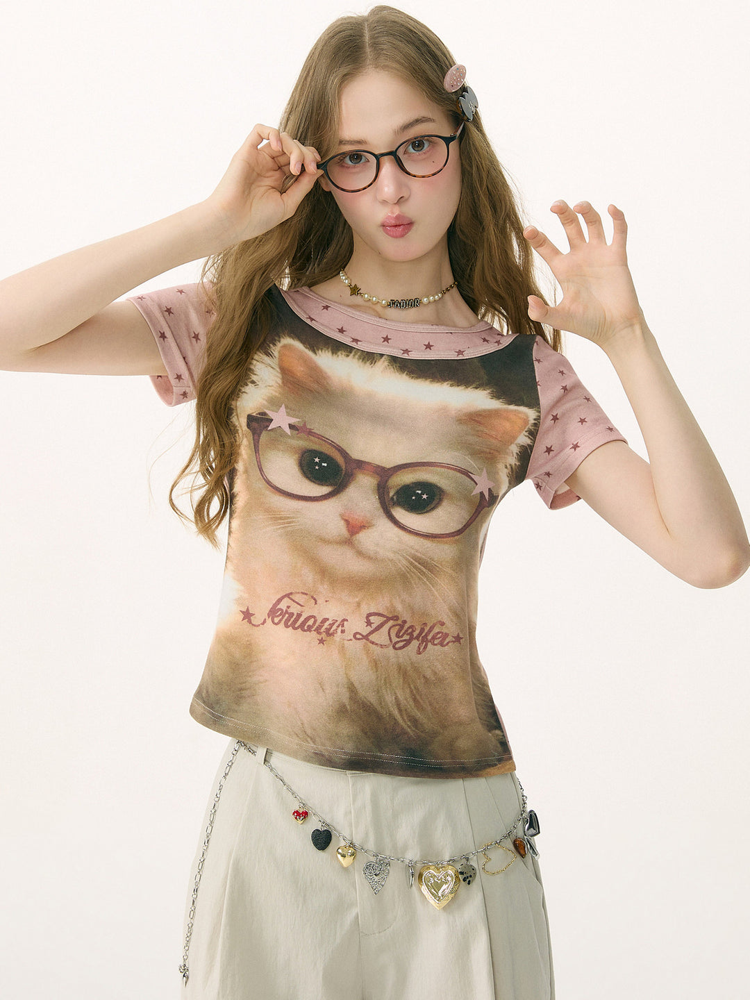 Retro Cat Portrait Graphic T-Shirt