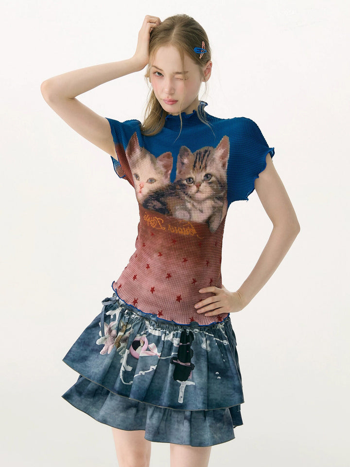 Pleated Cat Graphic T-Shirt
