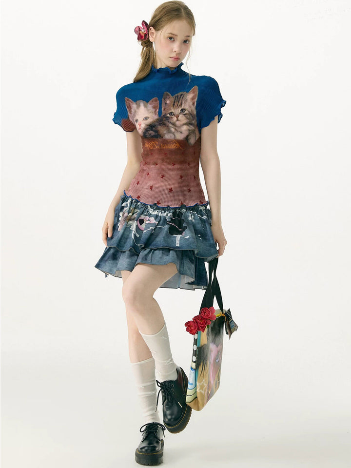 Pleated Cat Graphic T-Shirt