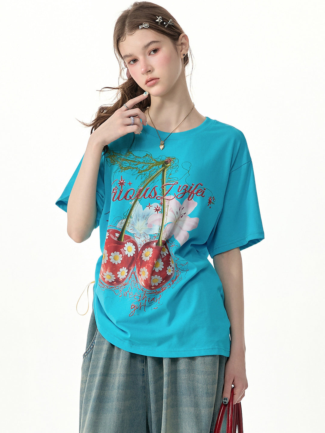 Oversized Daisy Cherry Graphic T-Shirt