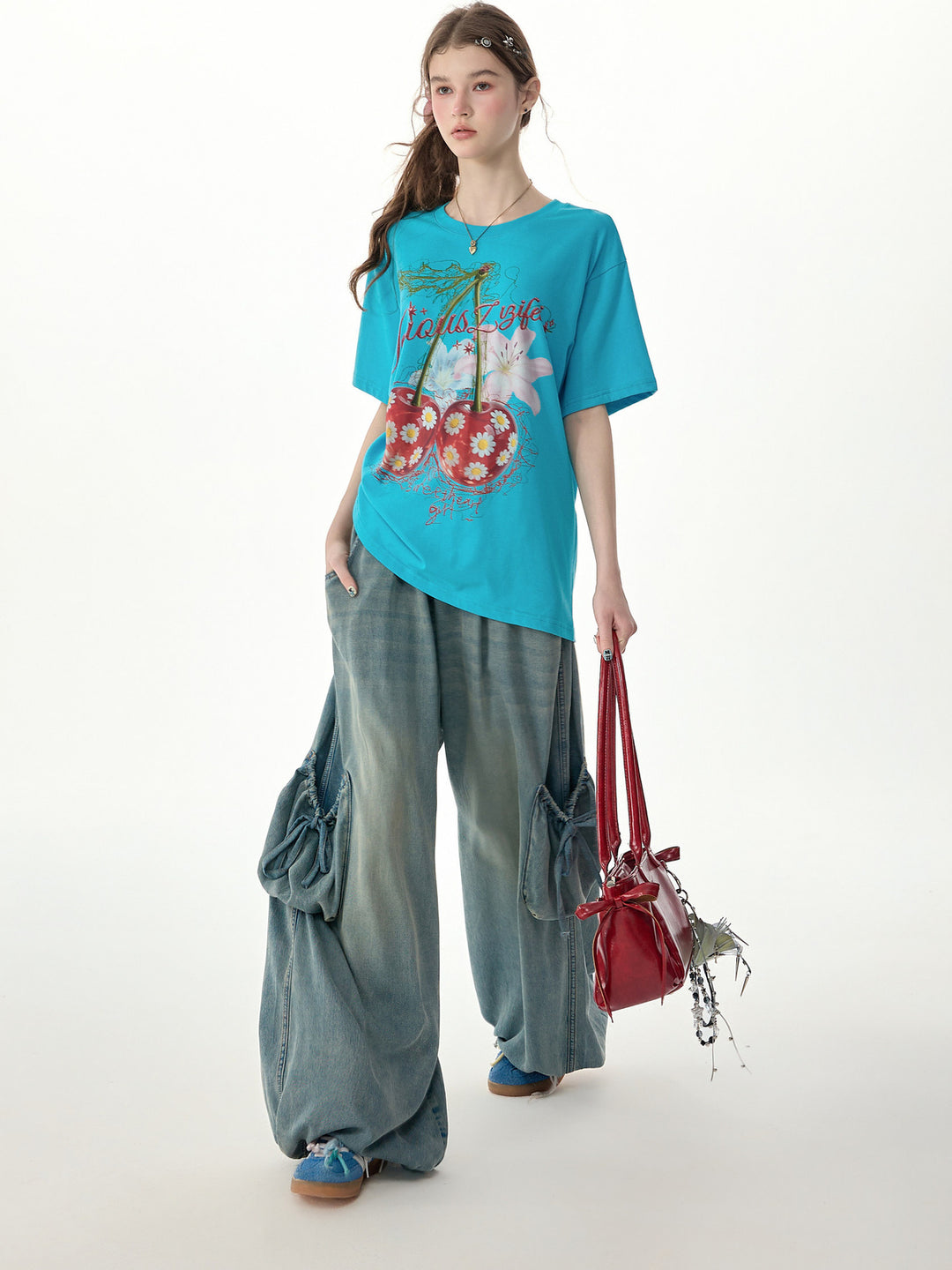 Oversized Daisy Cherry Graphic T-Shirt