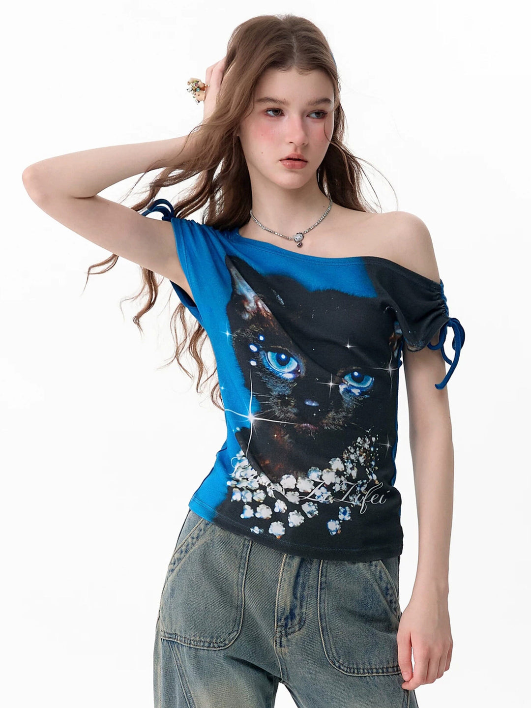 Sparkle Cat Graphic Off-Shoulder T-Shirt