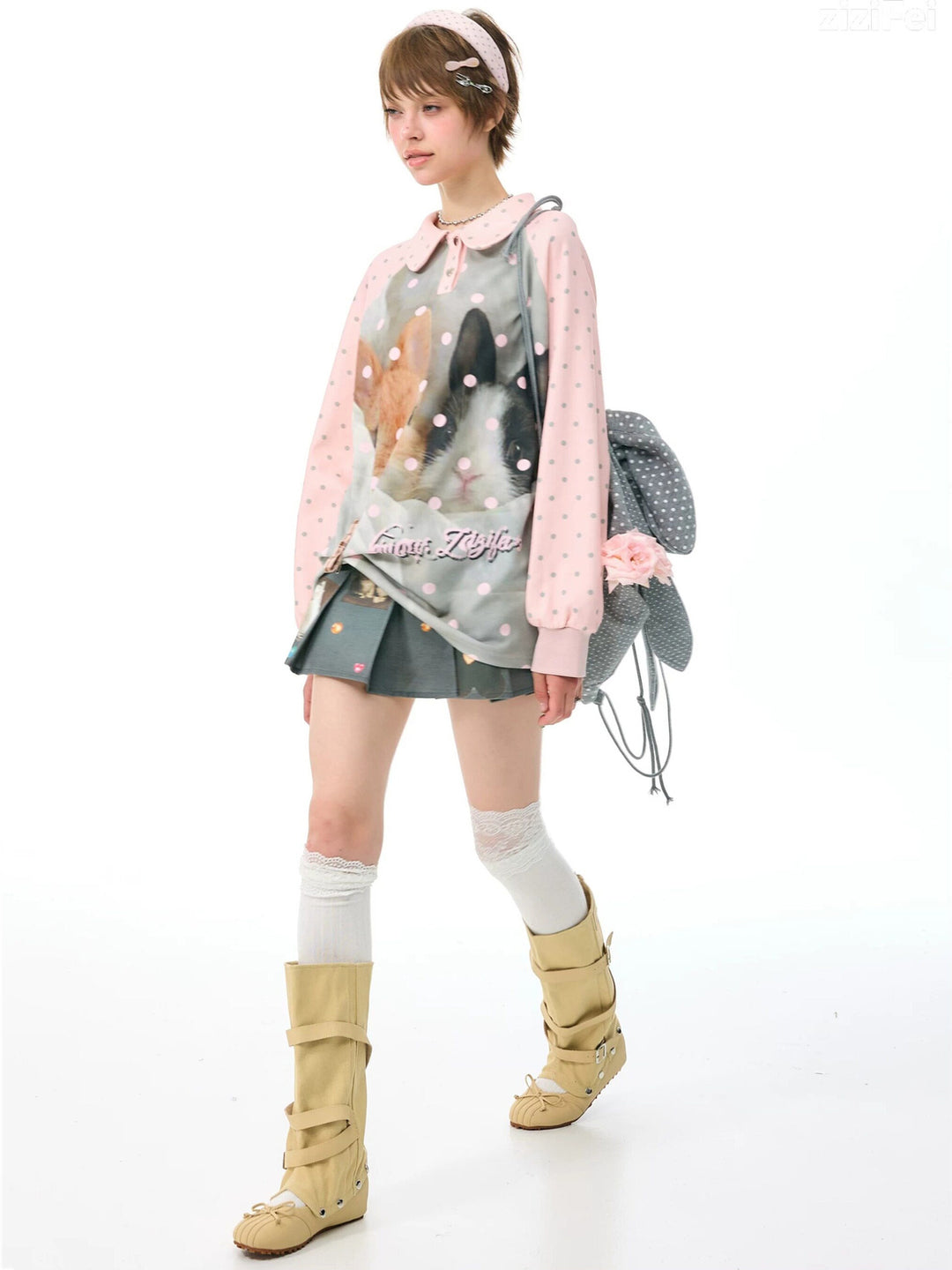 Bunny Graphic Peter Pan Collar Sweatshirt