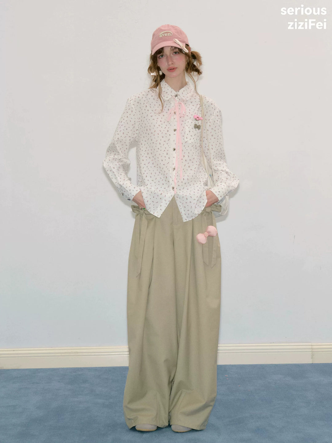 Ditsy Floral Ribbon-Tie Shirt