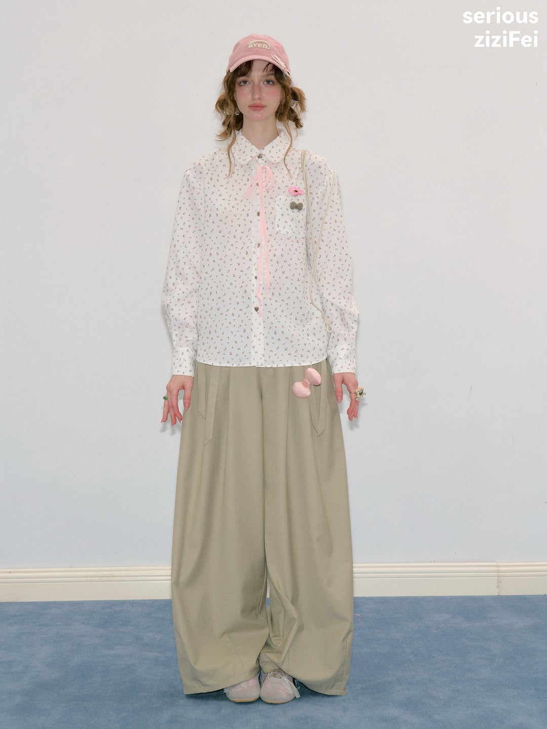 Ditsy Floral Ribbon-Tie Shirt