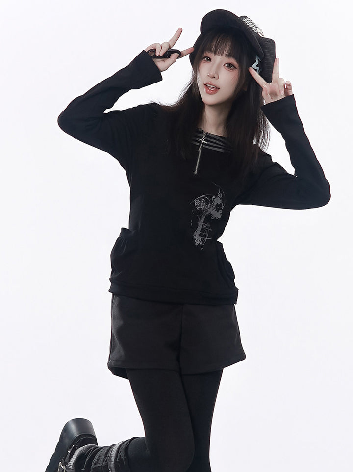 Star Buckle Foldover Waist Shorts