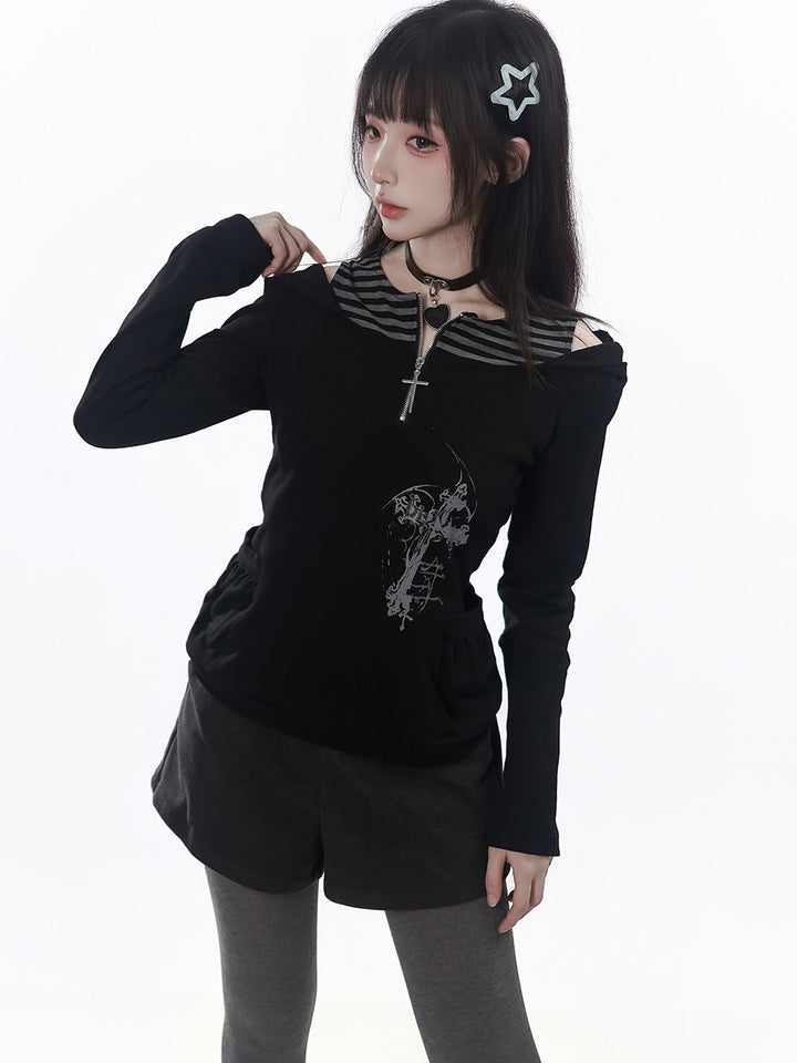 Star Buckle Foldover Waist Shorts
