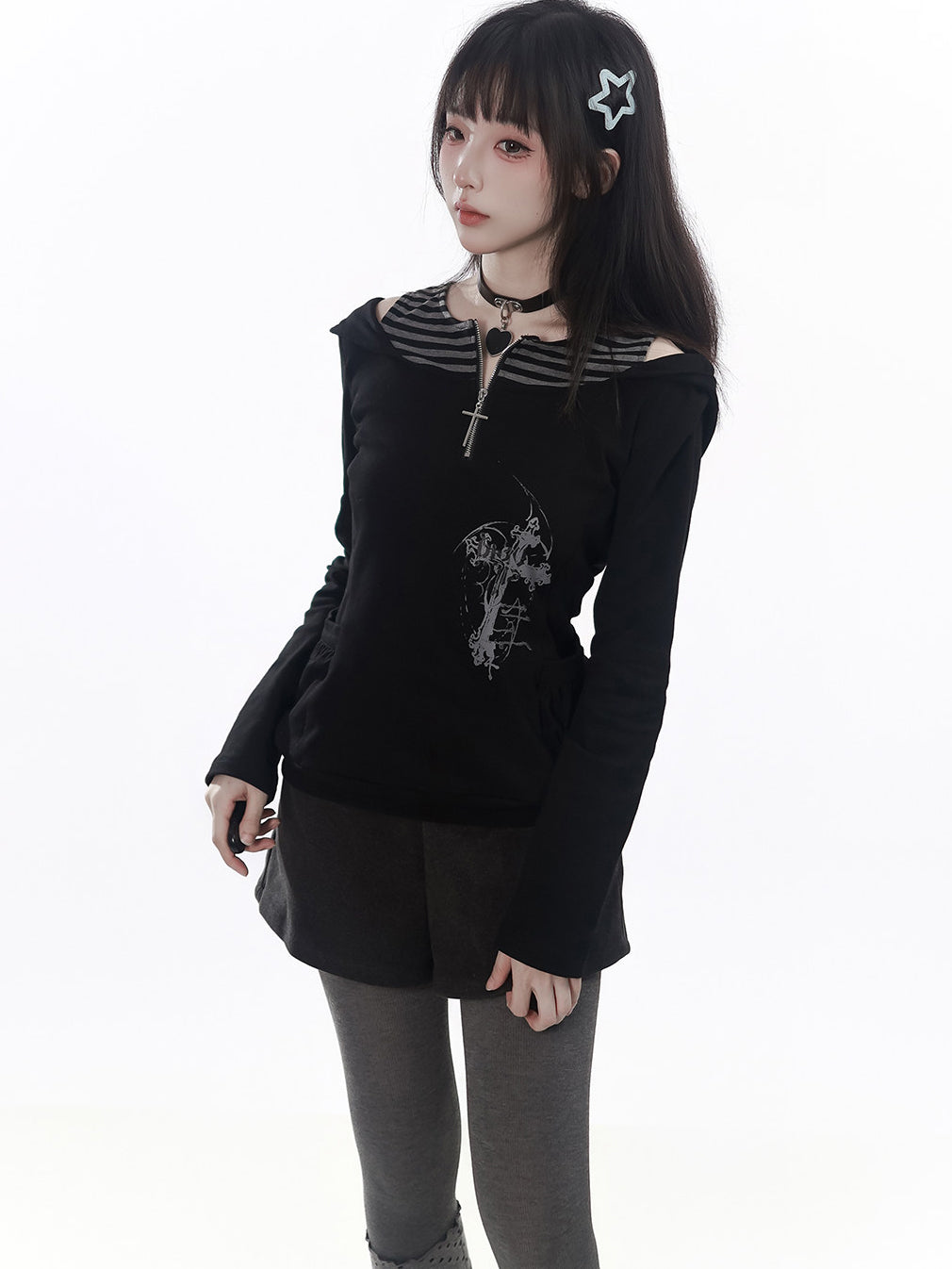Star Buckle Foldover Waist Shorts