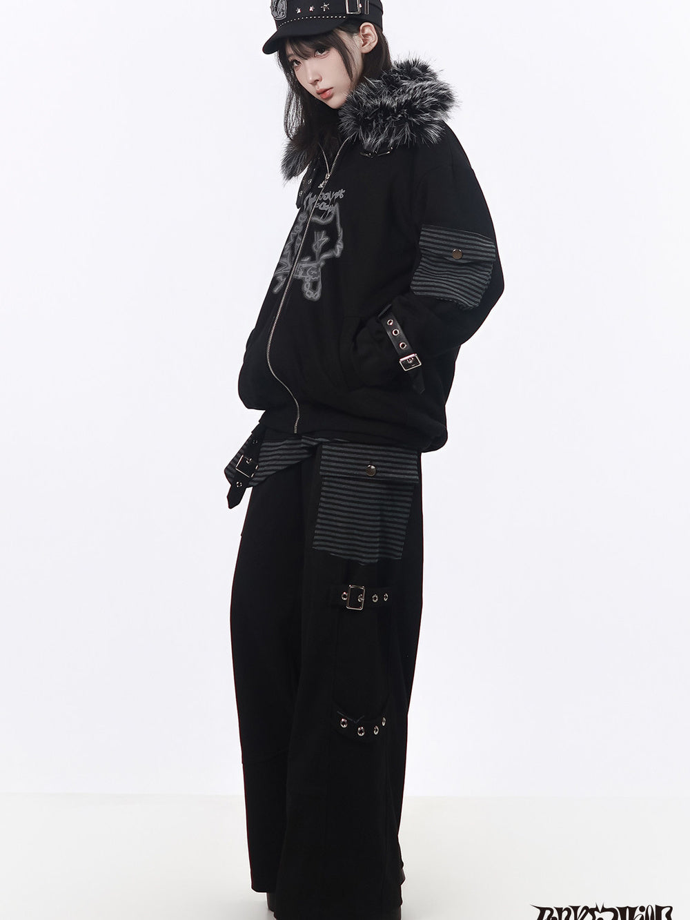 Grunge Buckle Wide Leg Cargo Pants