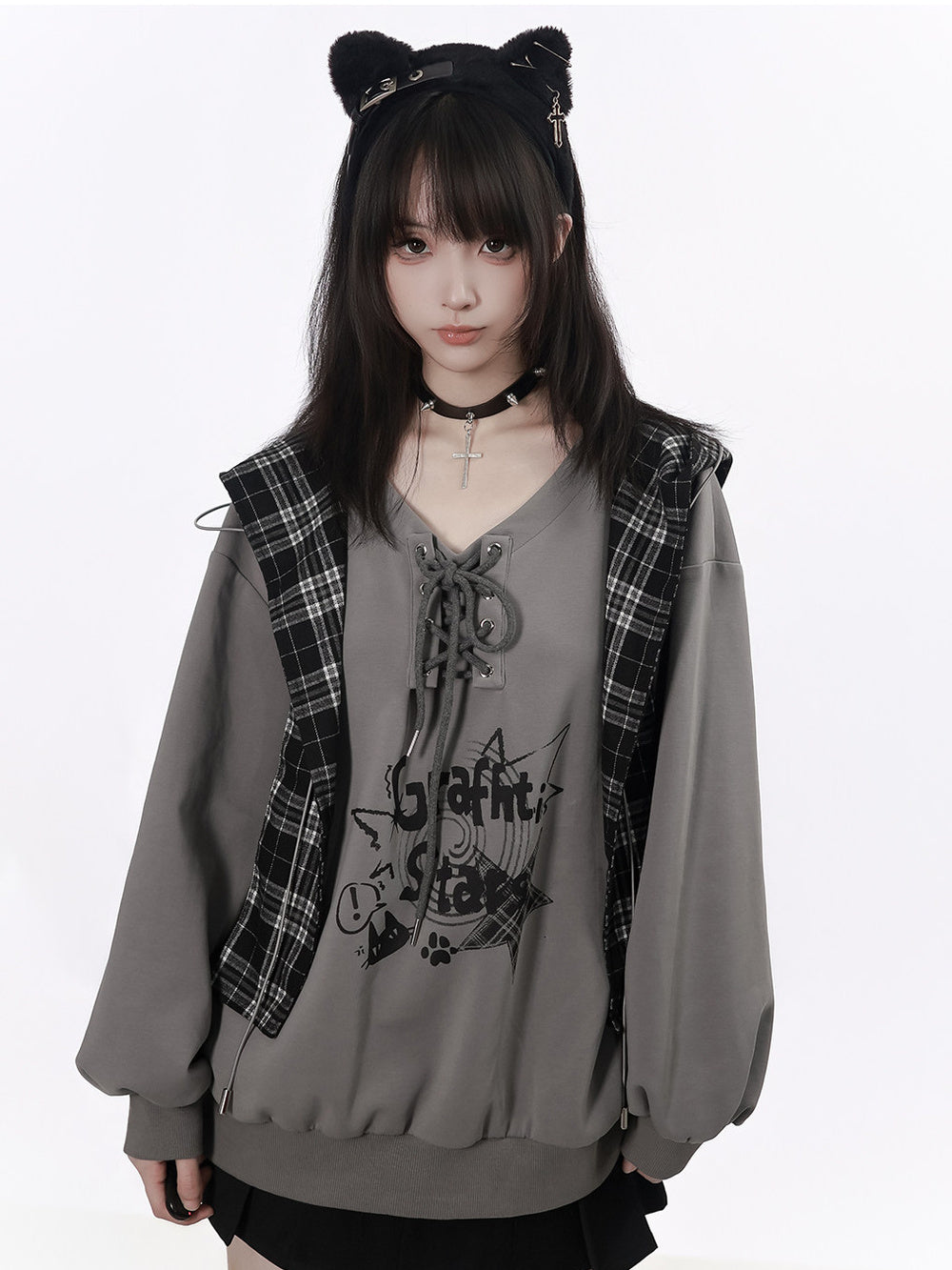 Plaid Hood Cat Graphic Sweatshirt