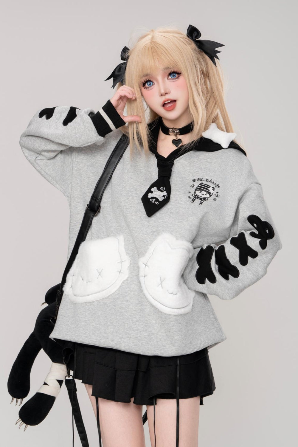 Light Gray and Black Cat Letter Embroidery Sailor Collar Sweatshirt for Spring