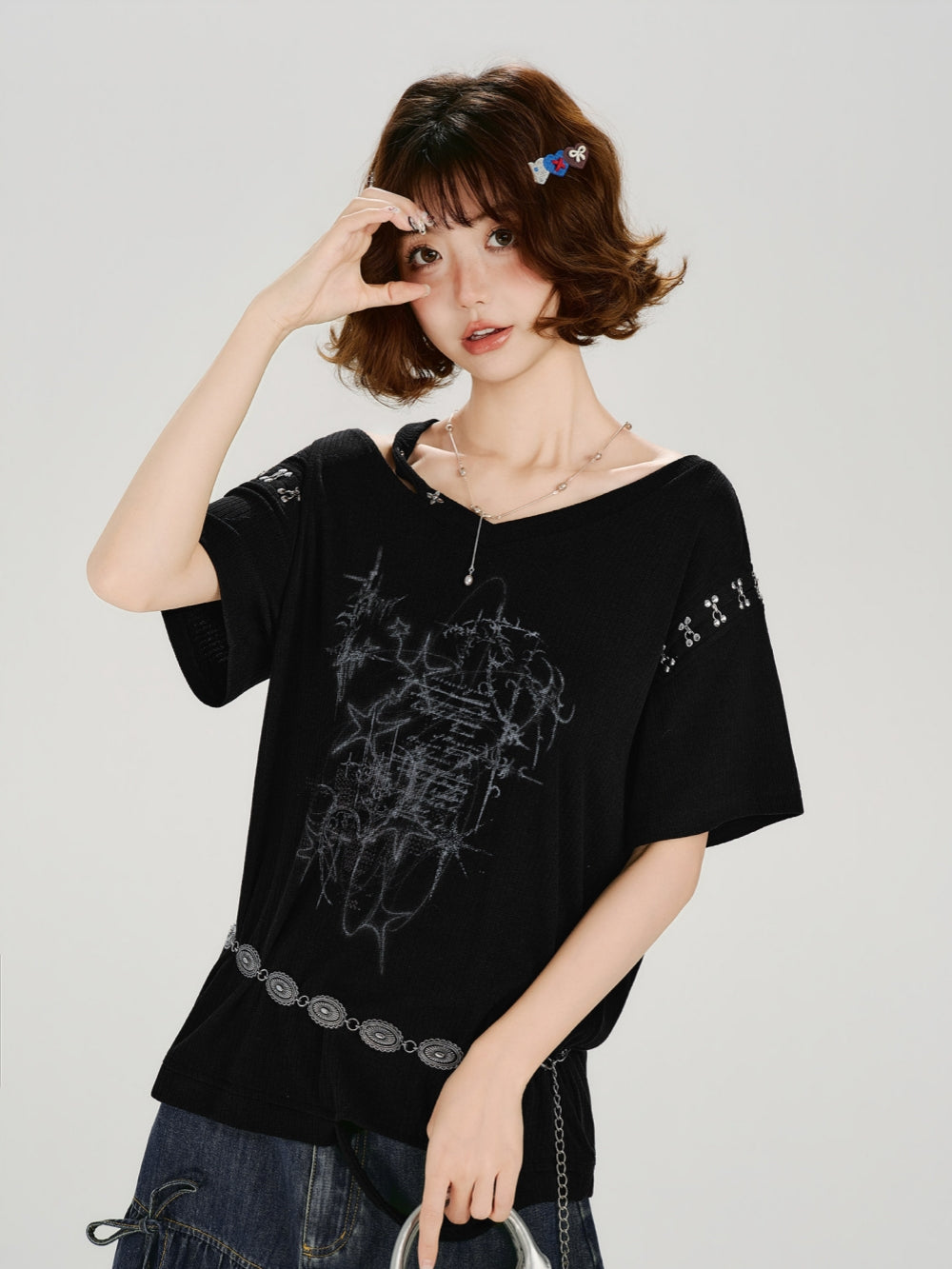 Grunge Star Graphic Hook Detail Knit Tee
