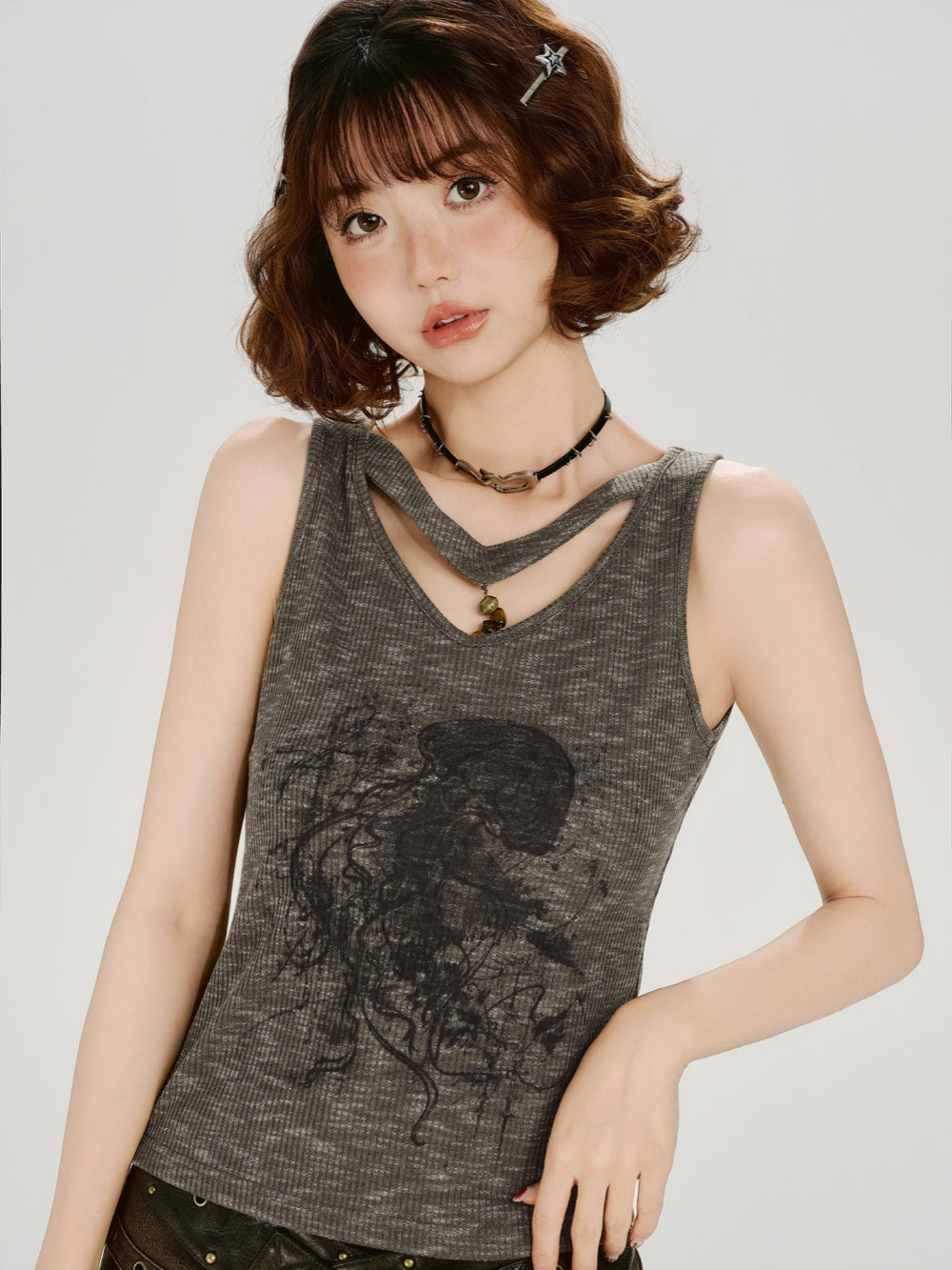 Jellyfish Print Cut-out V-Neck Grunge Tank