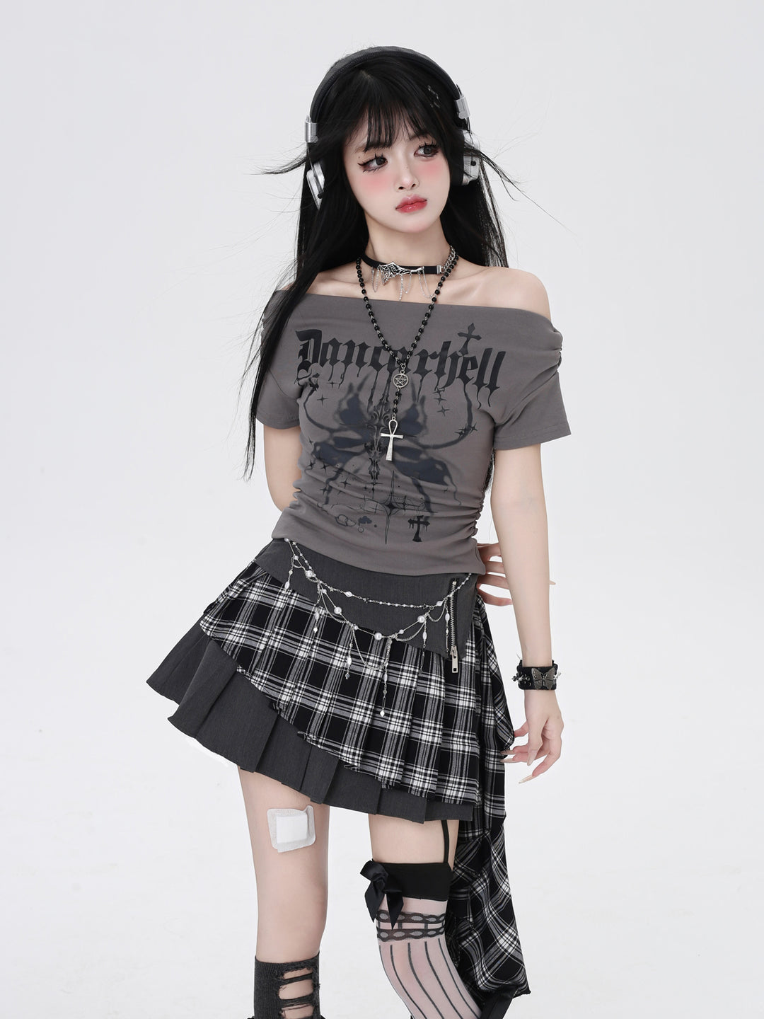 Off-Shoulder Butterfly Print Hot Girl T-Shirt