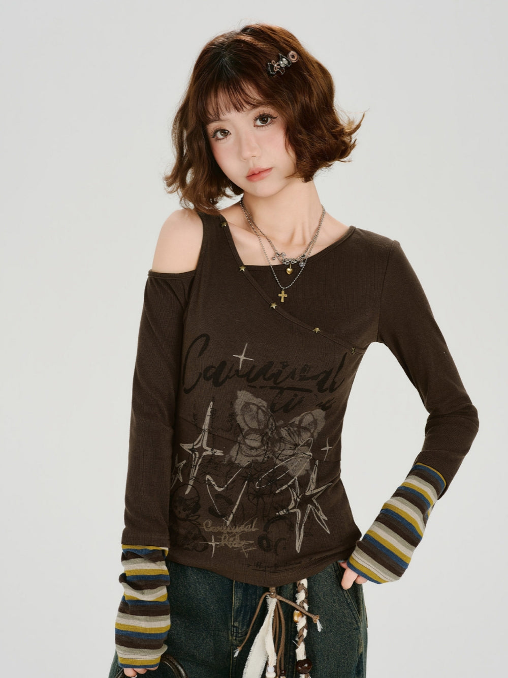 American Retro Off-Shoulder Graphic Top