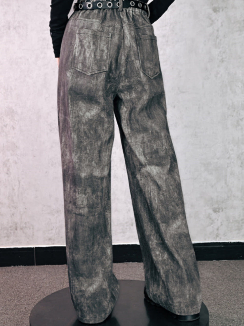 Vintage Rock Graphic Rivet Baggy Jeans