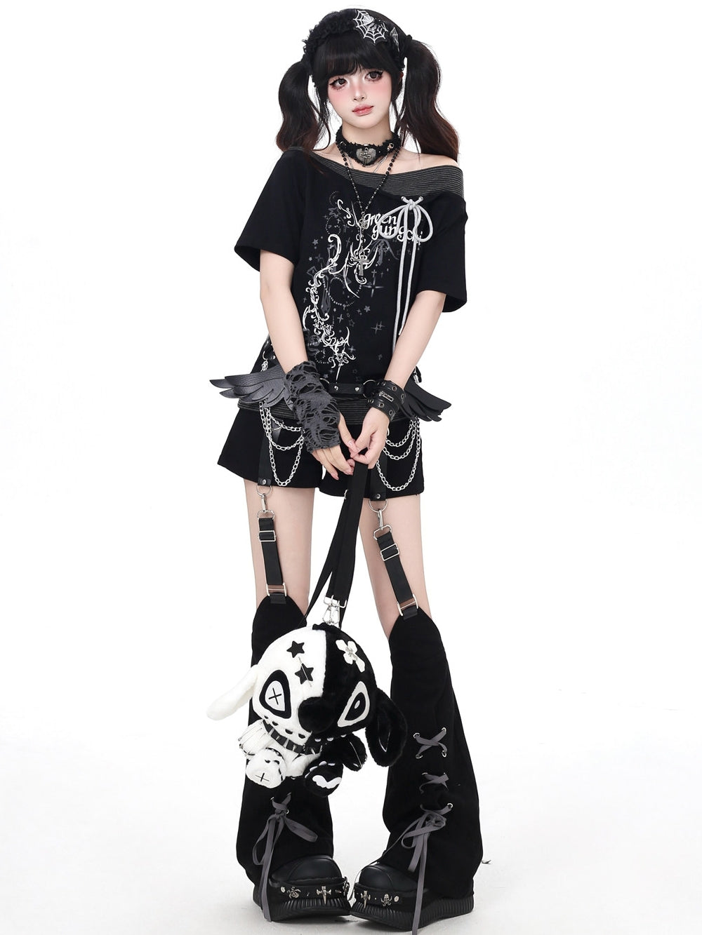 Off-Shoulder Goth Grunge Graphic Print Tee
