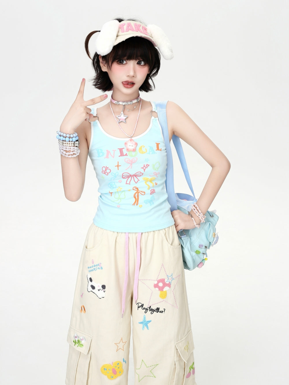 Cartoon Bow Graphic Metal Ring Camisole