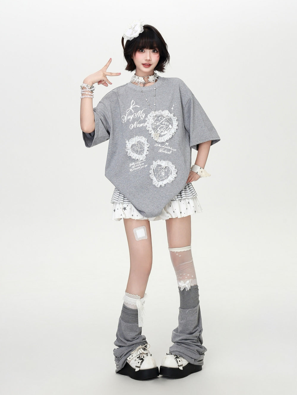 Lace Frame Bow Graphic Oversized Tee