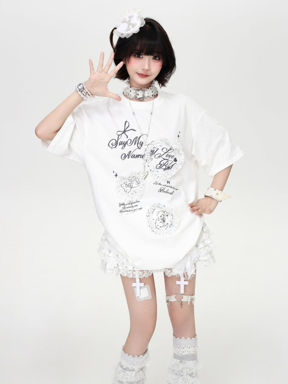 Lace Frame Bow Graphic Oversized Tee