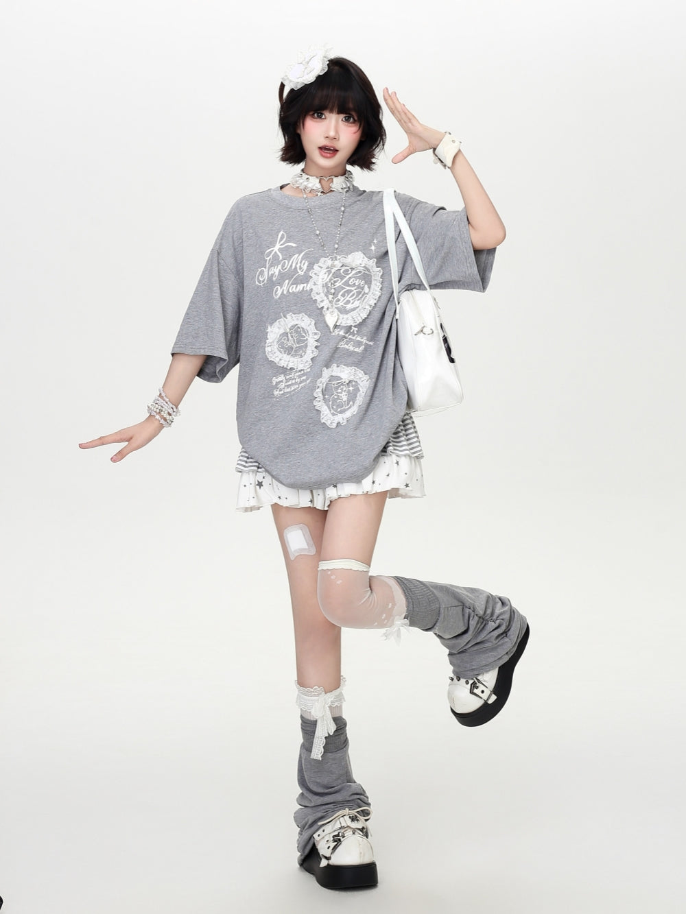Lace Frame Bow Graphic Oversized Tee