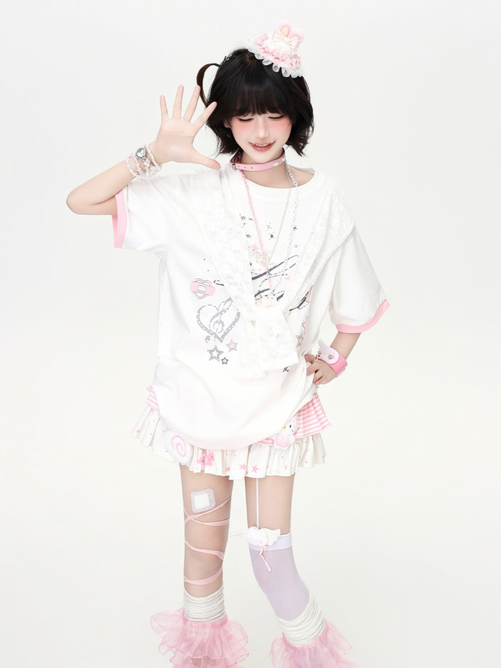 Oversized Sailor Lace Collar Graphic Tee