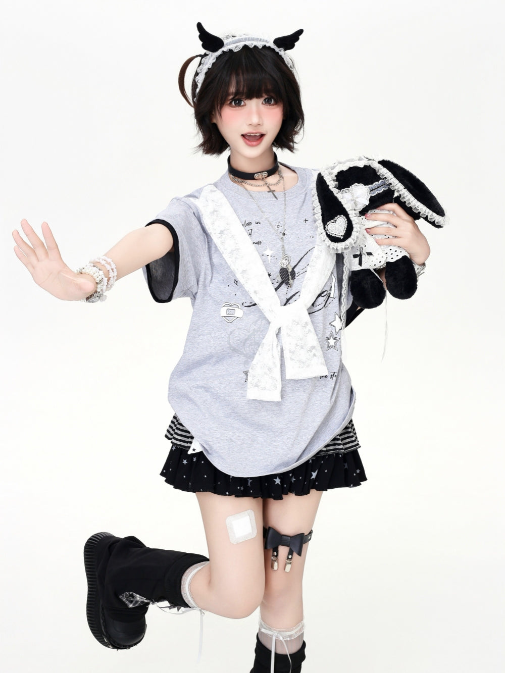 Oversized Sailor Lace Collar Graphic Tee