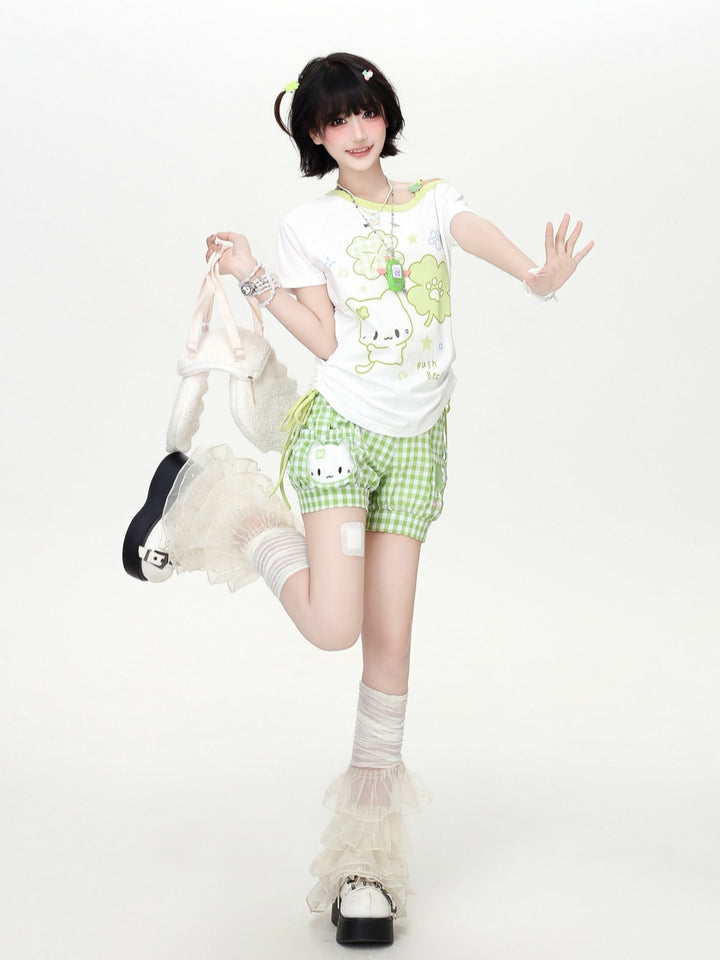 Asymmetric Clover Cartoon Graphic Baby Tee