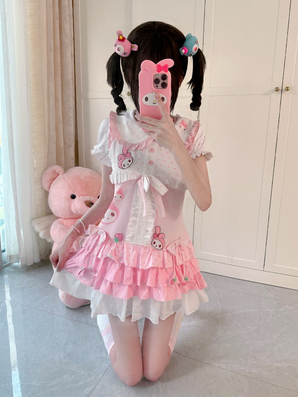 Women's Short Sleeve Ruffle Blouse with Bow Tie and Matching Bloomer Shorts