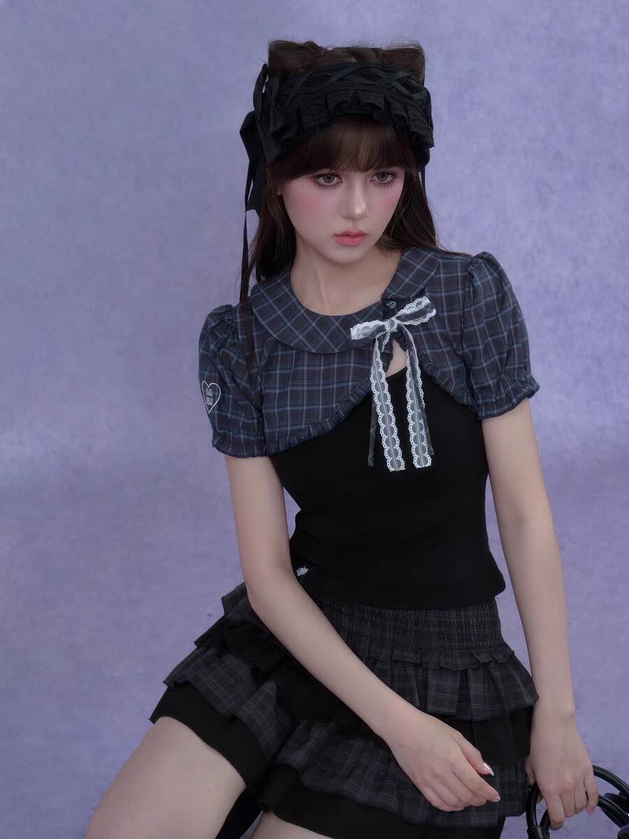 Dainty Black Camisole with Heart Rings