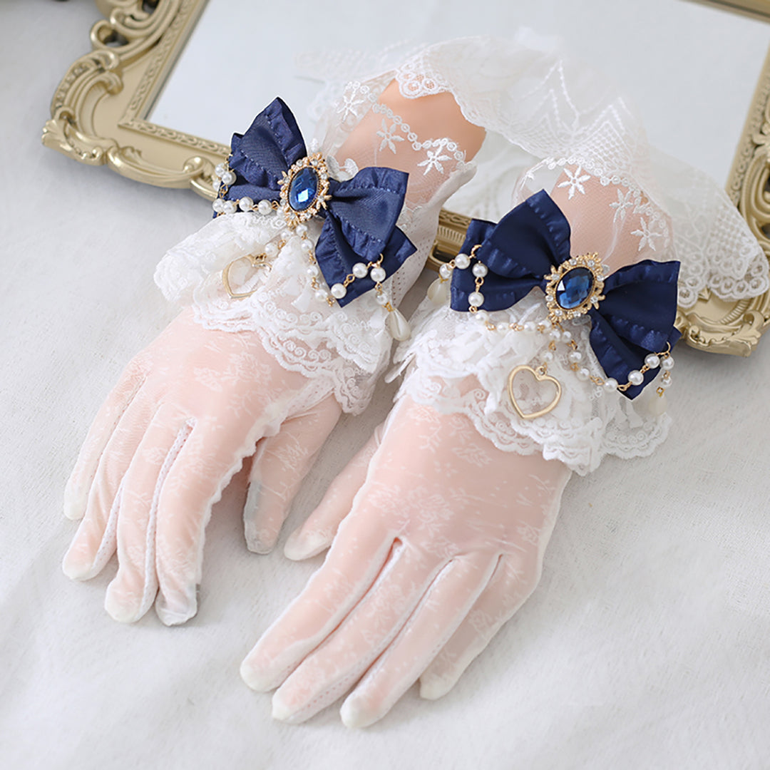 Classic Lolita Pearl Bow Lace Wristlet